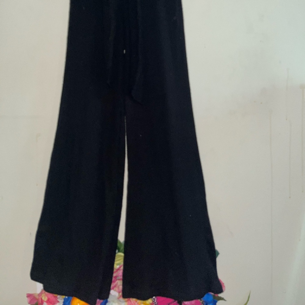 BLACK FLARE LEG PANTS